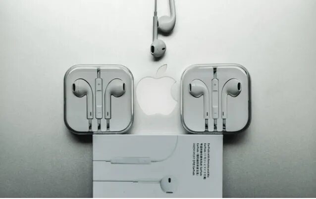 Подлинность наушников apple. Оригинальные наушники Apple Earpods 3. Наушники аирподсы оригинал от Китая.