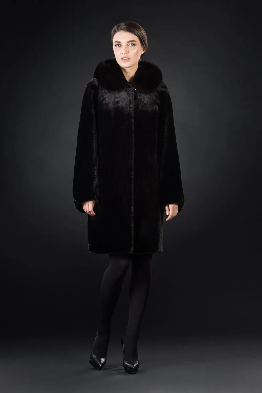 шубы фабрики софия фурс пятигорск. мелич меховая фабрика ессентуки. пятигорские шубы зима-. мутоновые шубы пятигорской фабрики елена. шубы пятигорской фабрики эдита.