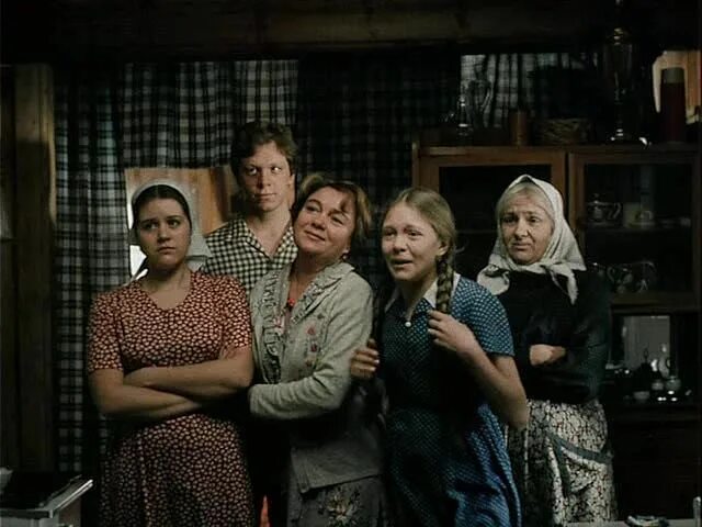 Саундтрек любовь и голуби. Любовь и голуби фильм. любовь и голуби фильм 1984. кадры фильма любовь и голуби. любовь и голуби фильм 1984 кадры.