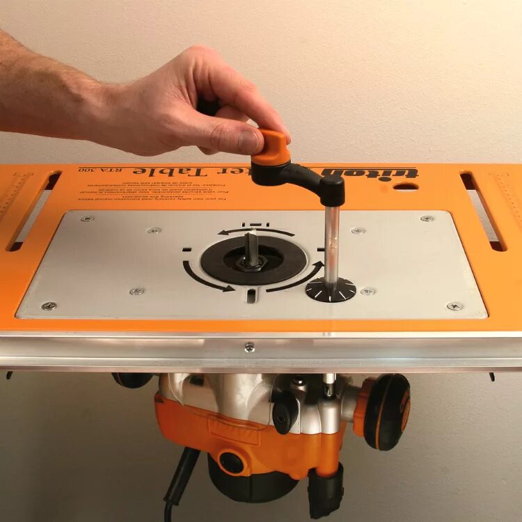 Фрезер тритон 2400. Стол для фрезера triton tra001. Фрезер с микролифтом triton tra001 tr203224. Фрезер triton tra001. Фрезер с микролифтом triton tra001.