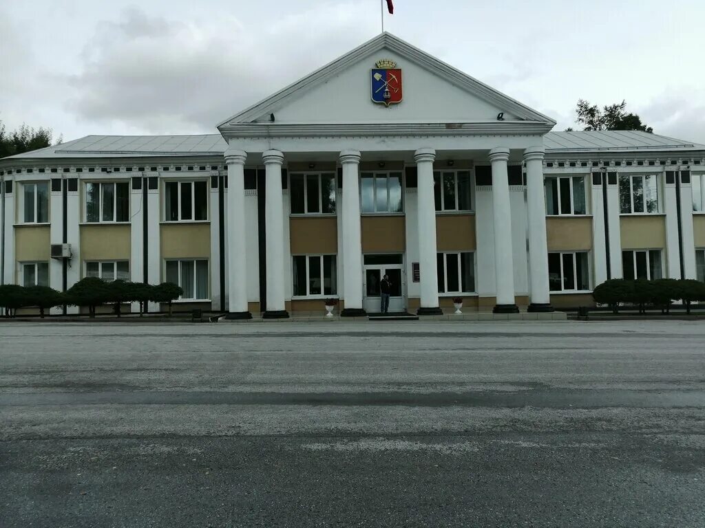 Киселевск центр города. Культурно-досуговый центр киселёвск. Город киселевск кемеровская область. Киселевск центр города. Киселевск центр города.