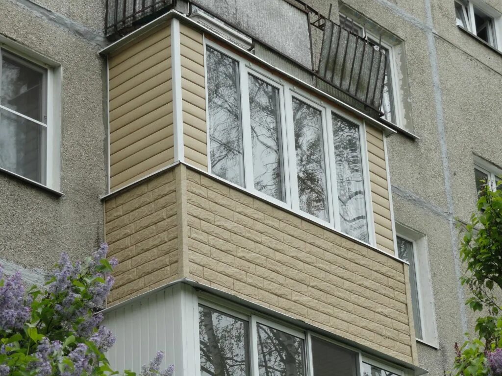 Балкон нижний новгород. Балкон нижний новгород. Отделка лоджии в нижнем новгороде. Обшивка лоджии нижний новгород. Лоджия под ключ нижний.