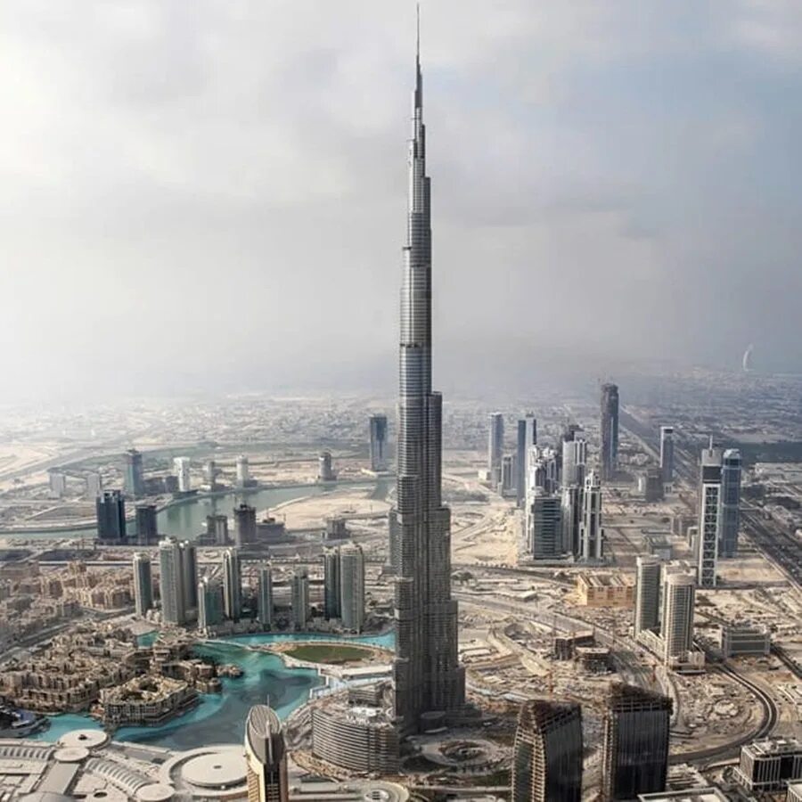 Дубай здание Бурдж Халифа. Высота небоскреба Бурдж Халифа. Бурдж-Халифа (828 м). Дубай, ОАЭ.