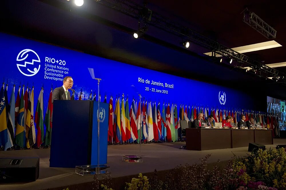 конференция оон годы. конференция оон рио 2012. дипломатическая конференция оон. конференция оон годы. саммит оон в нью-йорке.