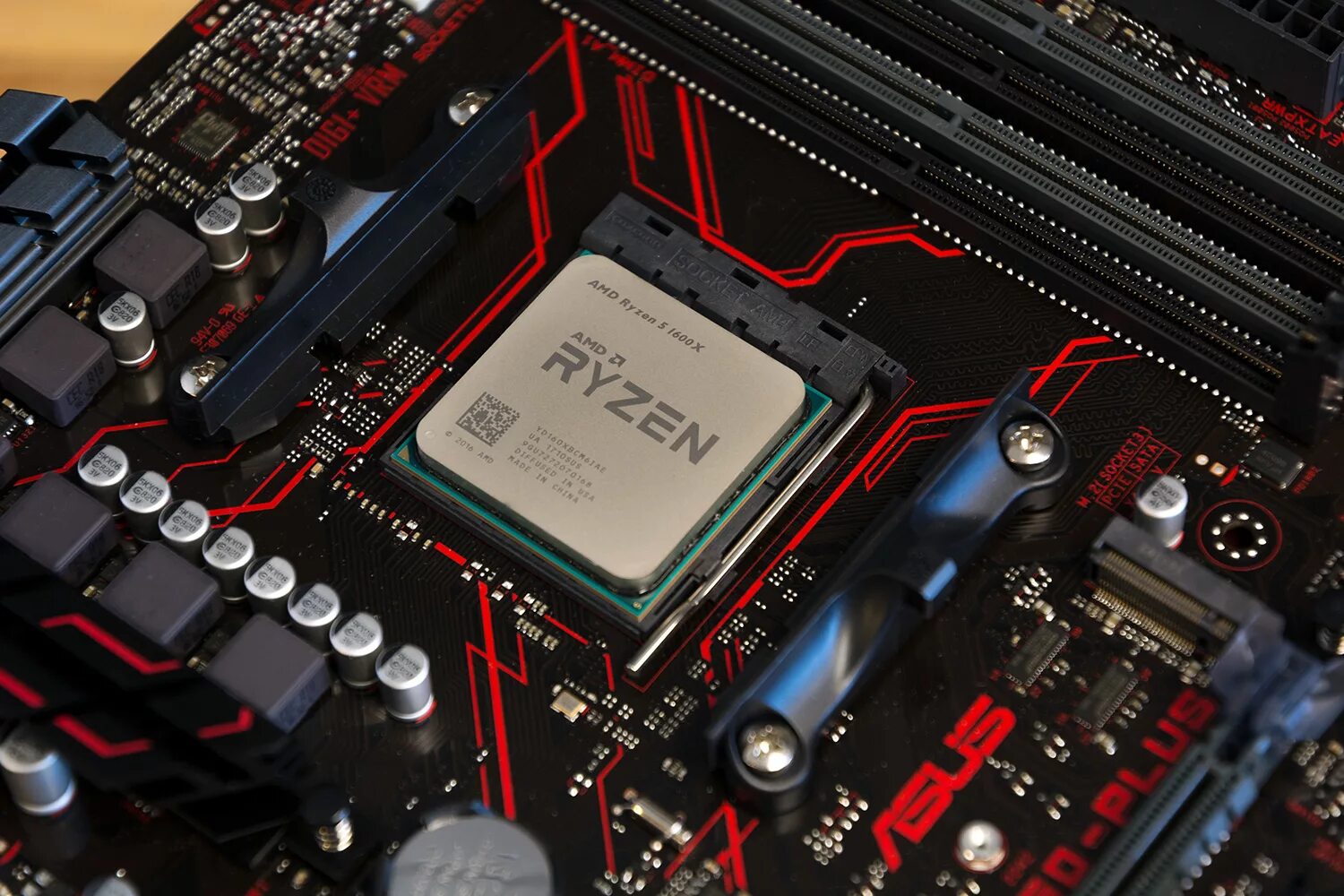 Оперативная память для ryzen 7. Процессор. Процессор компьютера. Процессор 1600x. Процессор AMD.