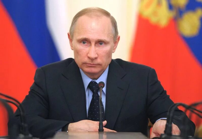 Vladimir Putin says Wikipedia should be banned and replaced with a Russian versi