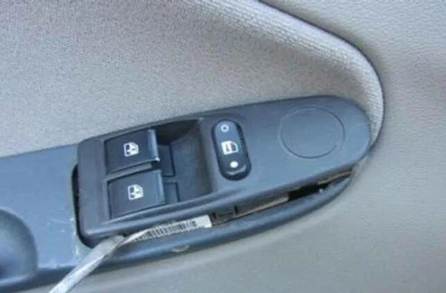 Как снять блок на калине 2 Usb зарядка в машину Lada Калина седан, 1,4 л, 2008 года тюнинг DRIVE2