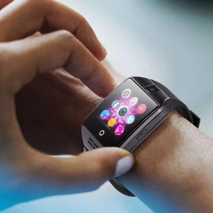 Часы смарт мини приложение. Смарт вотч q18. умные часы q18s smart watch. смарт часы q18 (белые). q18s smart watch запчасти.