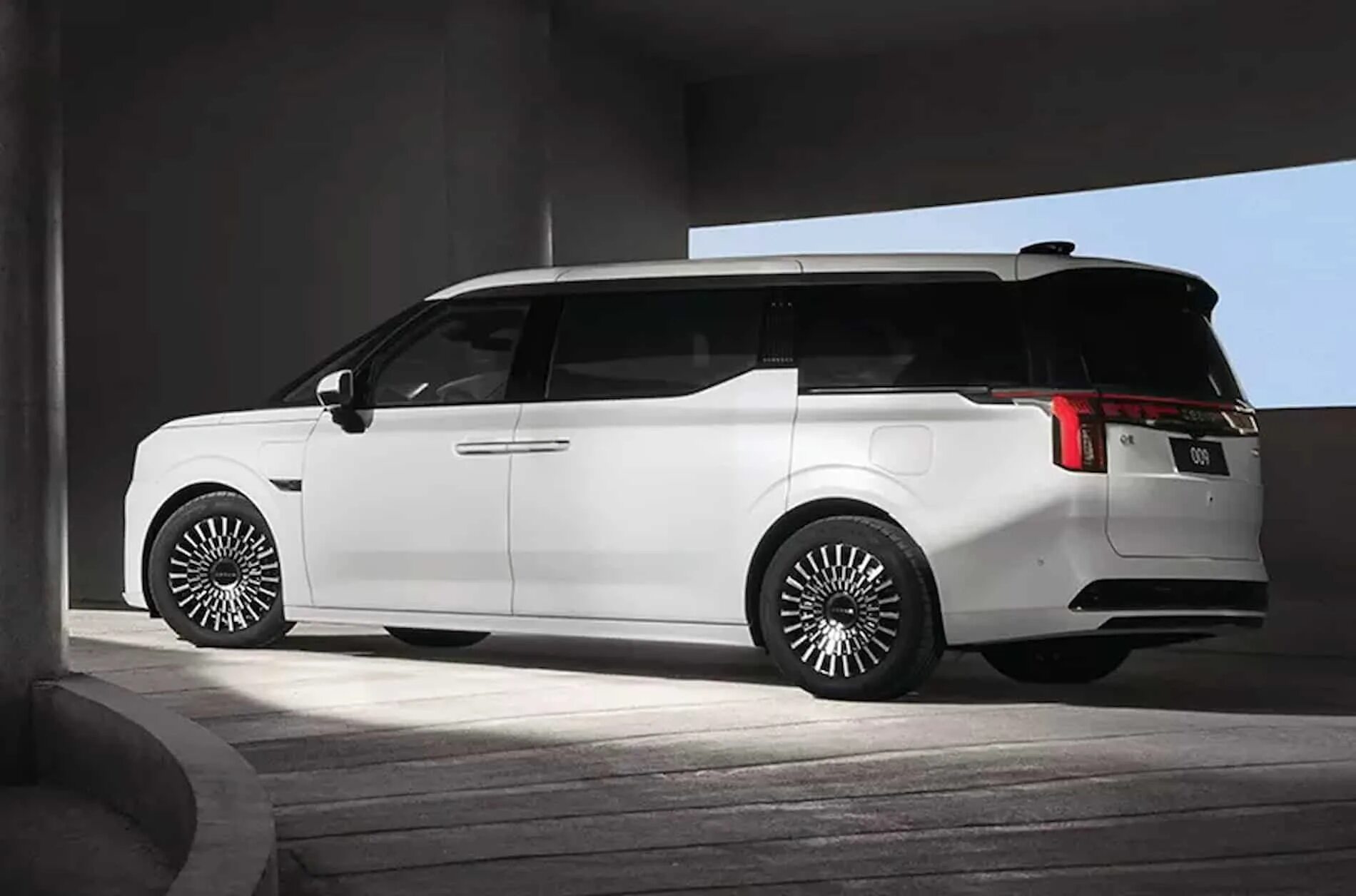 Zeekr 009. Zeekr 09. Zeekr 09. автомобиль zeekr. Zeekr 09.