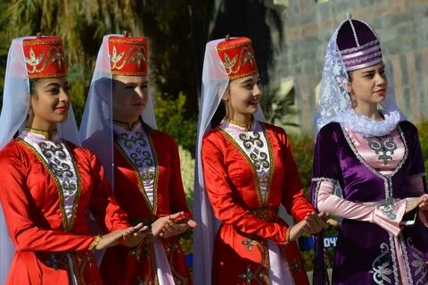 Центр национальных культур лазаревское