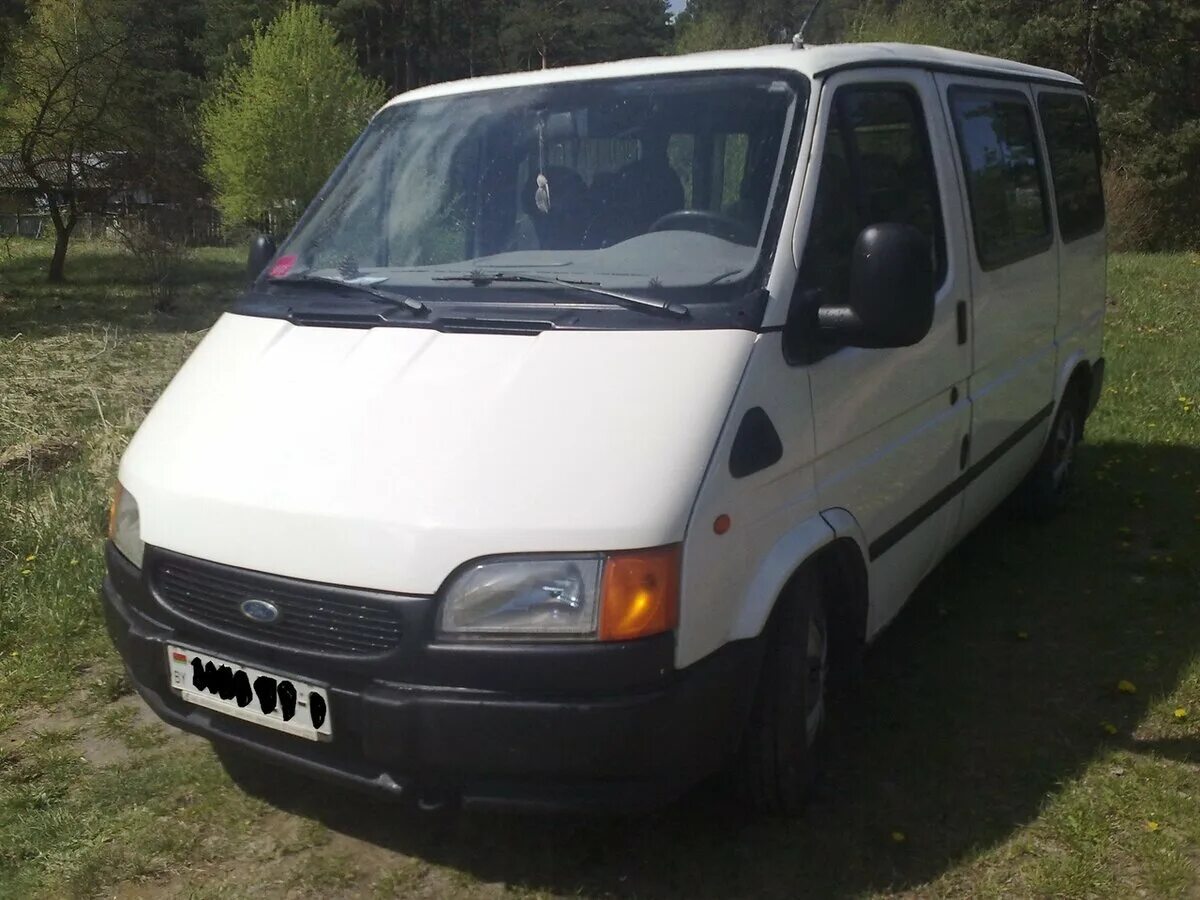 Ford Transit 2000. Форд Транзит 1997 2.5 дизель. Форд Транзит 2000 года дизель. Форд Транзит 2000г. Продажа на куфаре в беларуси