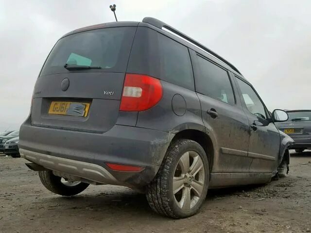 Шкода йети 1 4 122 л. Газ на шкода йети. Газ на шкода йети. Шкода йети city. Skoda yeti 2000.