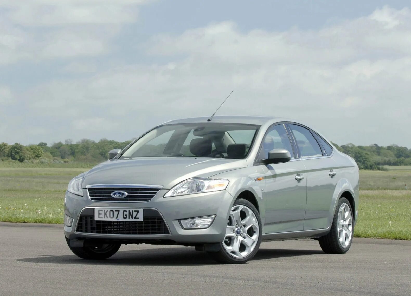 Ford mondeo 2012 года. Ford mondeo mk5. Ford mondeo 4 седан. Ford mondeo 4. Ford mondeo 2013.
