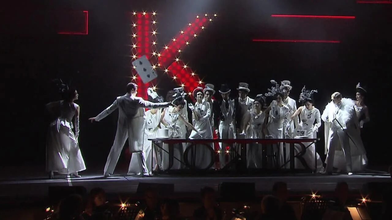 Свадьба кречинского малый. Спектакль «свадьба кречинского» театр буфф. Кречинский малый театр. Мюзикл декорации. Кречинский малый театр.