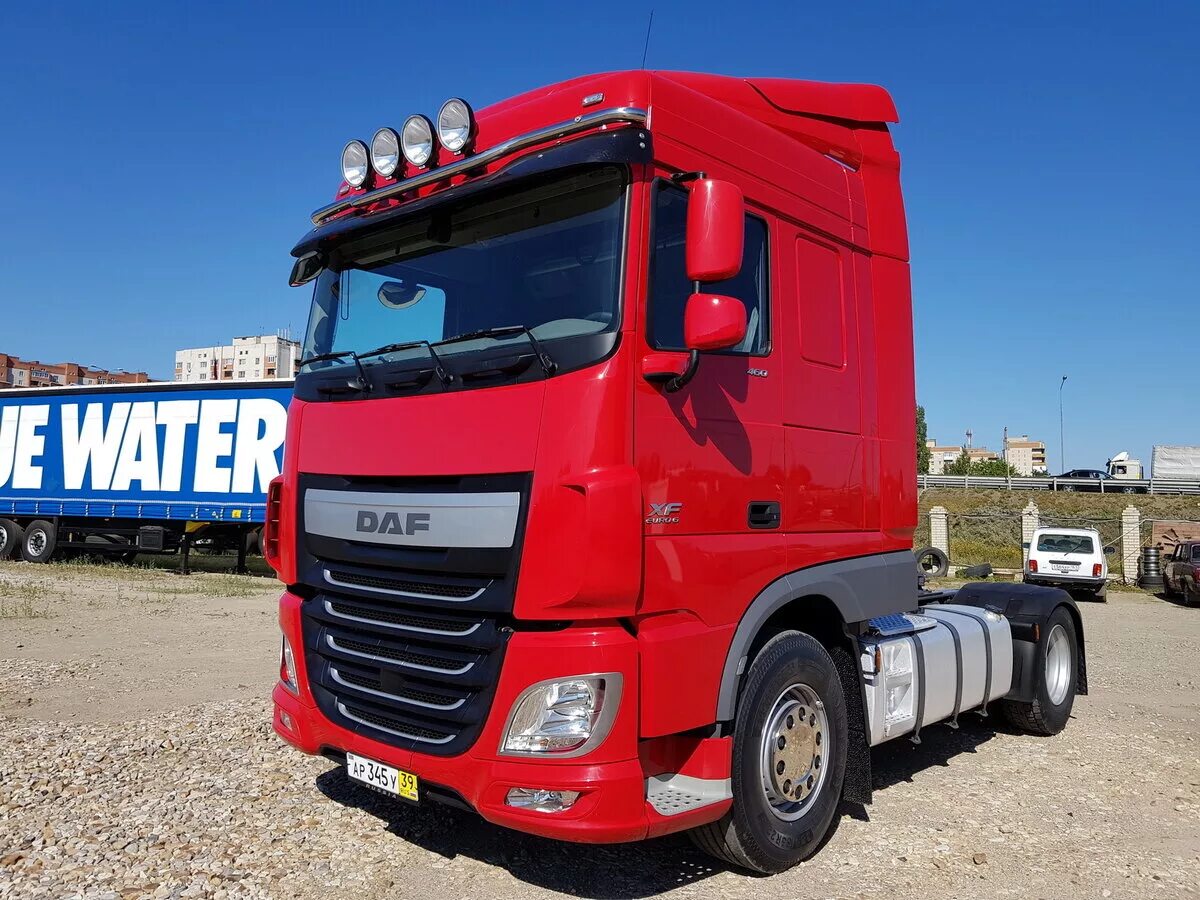 Тягачи даф б у россия. DAF XF 106 460. DAF XF 106 тягач. DAF XF 106 новый. DAF XF 106 красный.