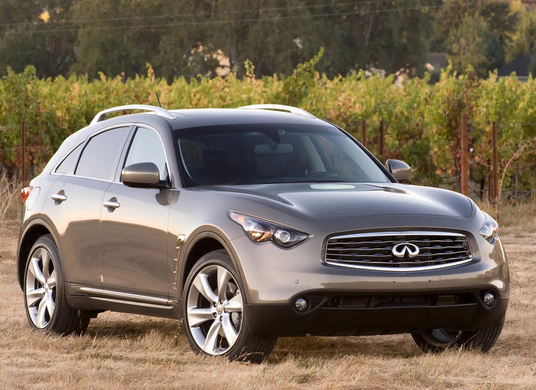 Инфинити машина страна. Инфинити fx35. Infiniti fx50. Infiniti fx35 2022. Инфинити fx50 2010.