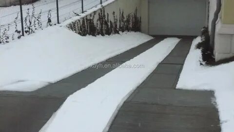 Теплая дорожка зимой
