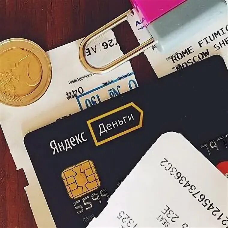 Деловой этикет визитки. Карта visa. Пластиковые карты банковские. Бесконтактная оплата картой. Обменяю банковские карты.