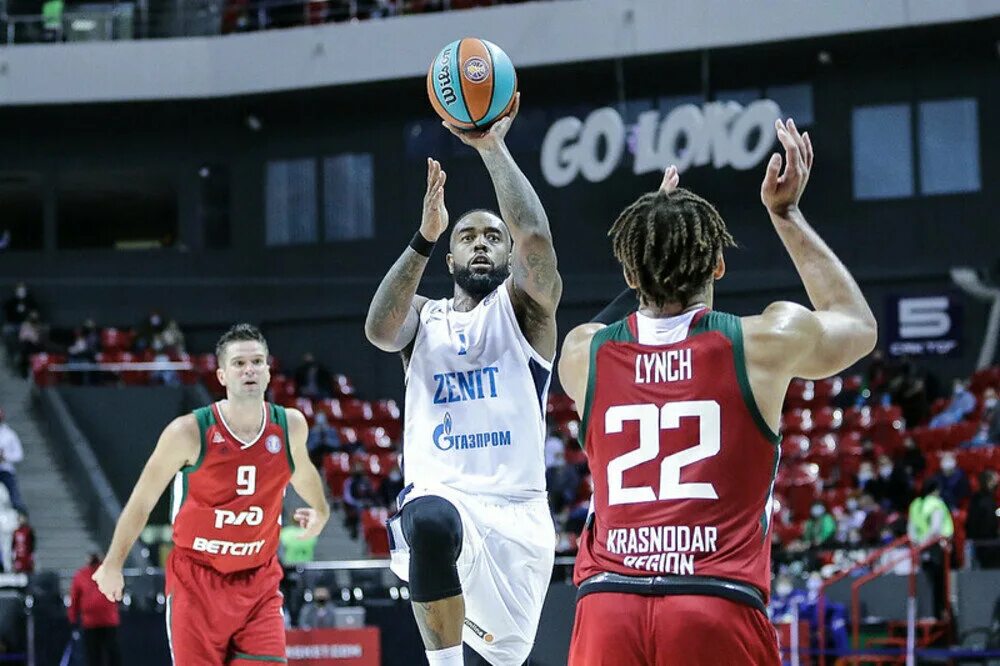 локомотив кубань зенит фото. матчи зенита. соломон баскетболист зенит. команда зенит баскетбол. зенит (баскетбольный клуб).