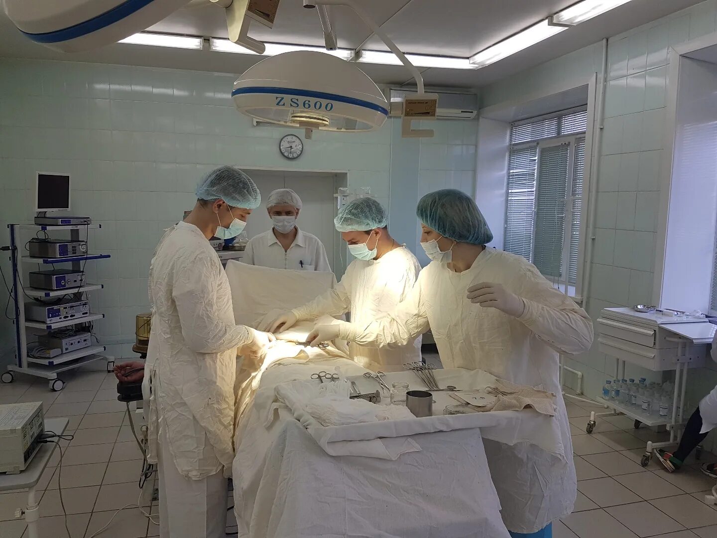 Евгений брегадзе благовещенск. Тузов хирург благовещенск. Хирург брегадзе благовещенск. Детский хирург сергей николаевич. Хирург благовещенск амурская область.