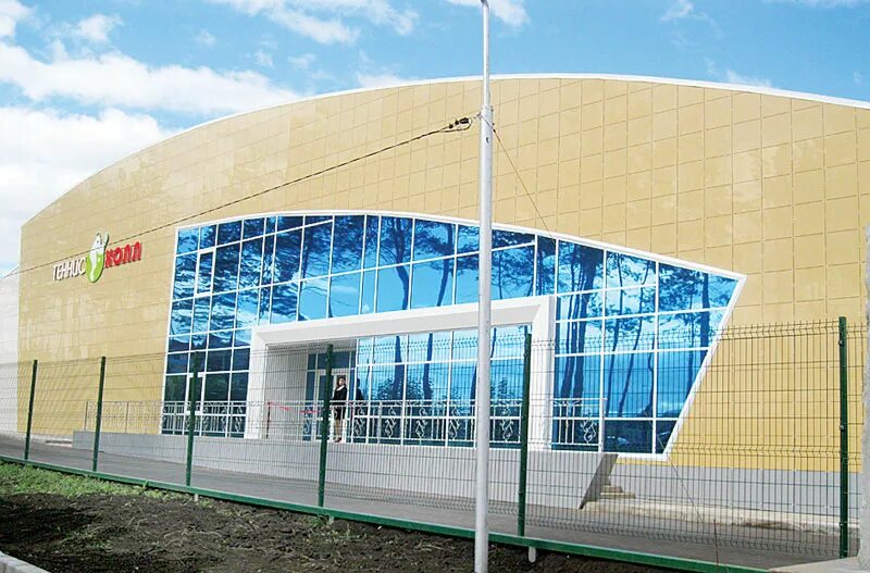 ледовый дворец лениногорск