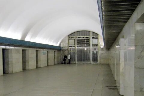 Станция метро василеостровская
