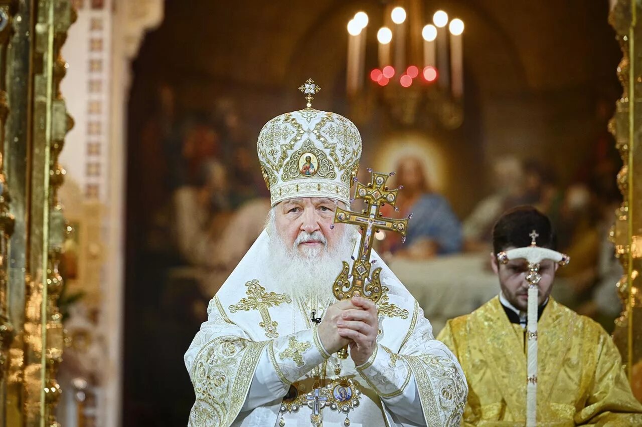 Литургия в храме христа спасителя. Патриарх кирилл православная церковь. Патриарх всея руси кирилл. Патриарх кирилл православная церковь. Патриарх кирилл рождество христово.