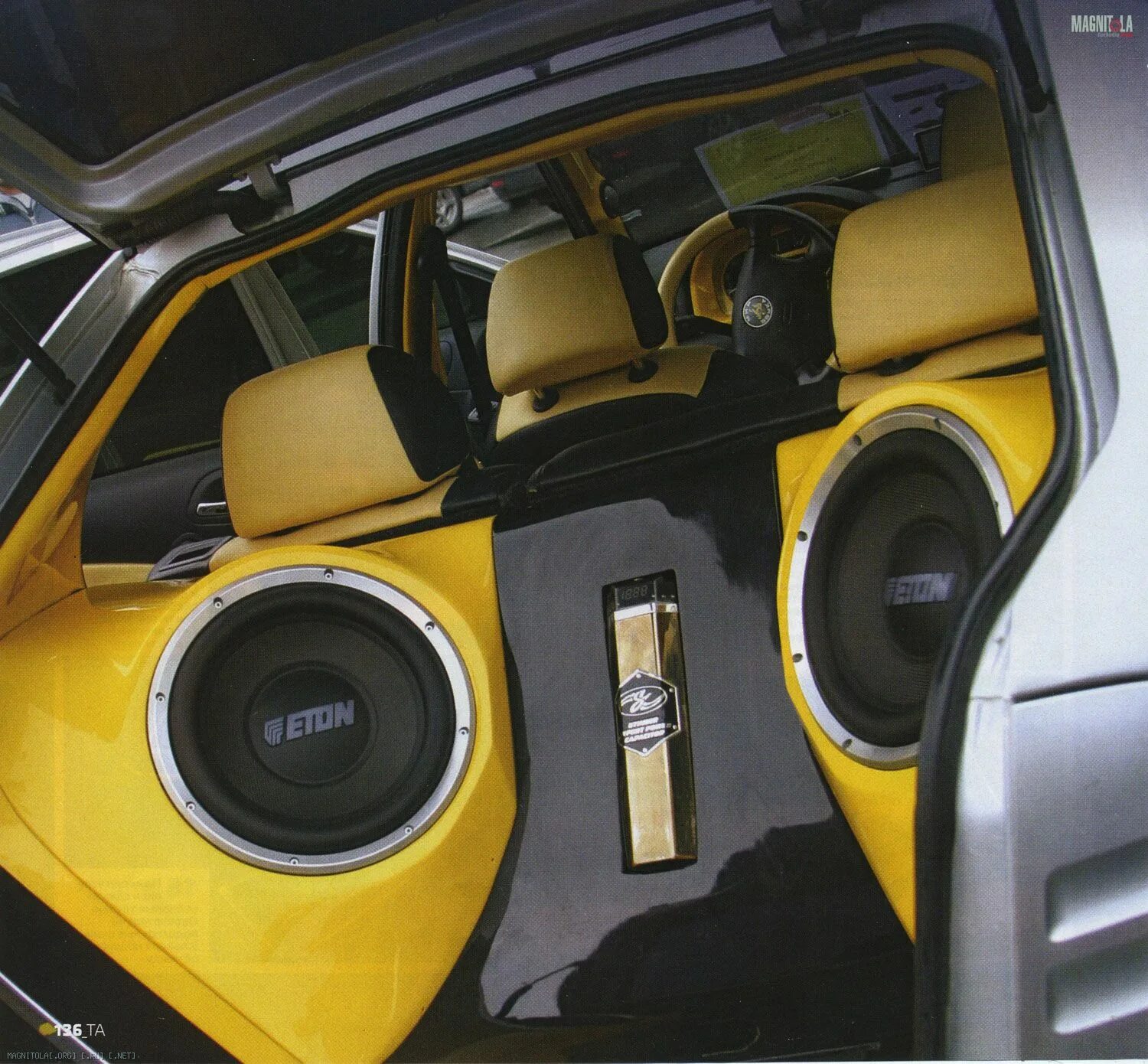 фальшпол в тойота селика. саб прайд 8 дюймов. сабвуфер в машину. сабвуфер в опель корса д. классы сабвуферов.