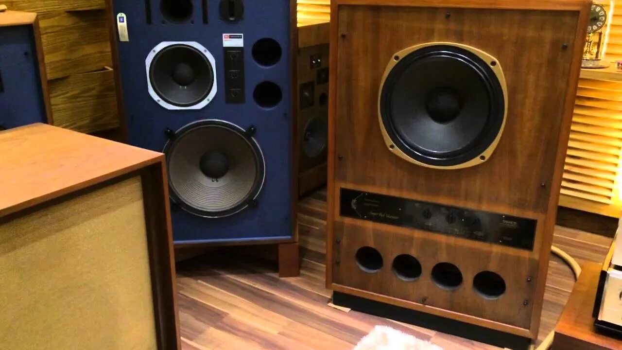 Red monitor. Tannoy super red monitor 15. tannoy monitor 15. здравсткорпуса tannoy super red monitor 15. super red monitor smr 15x.