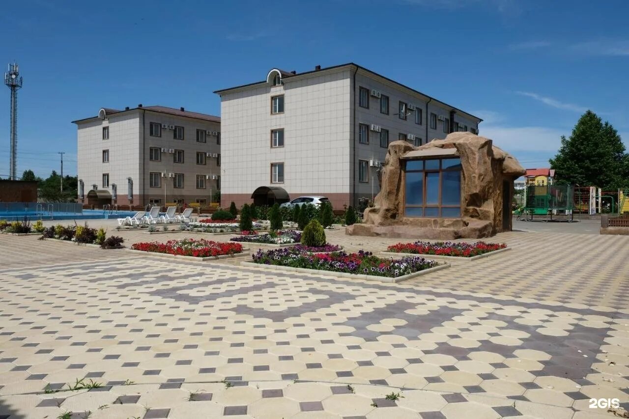 Каспий 4 избербаш. Каспий отель избербаш 4*. отель каспий избербаш дагестан. каспий избербаш отель &amp; аквапарк. аквапарк дагестан избербаш.