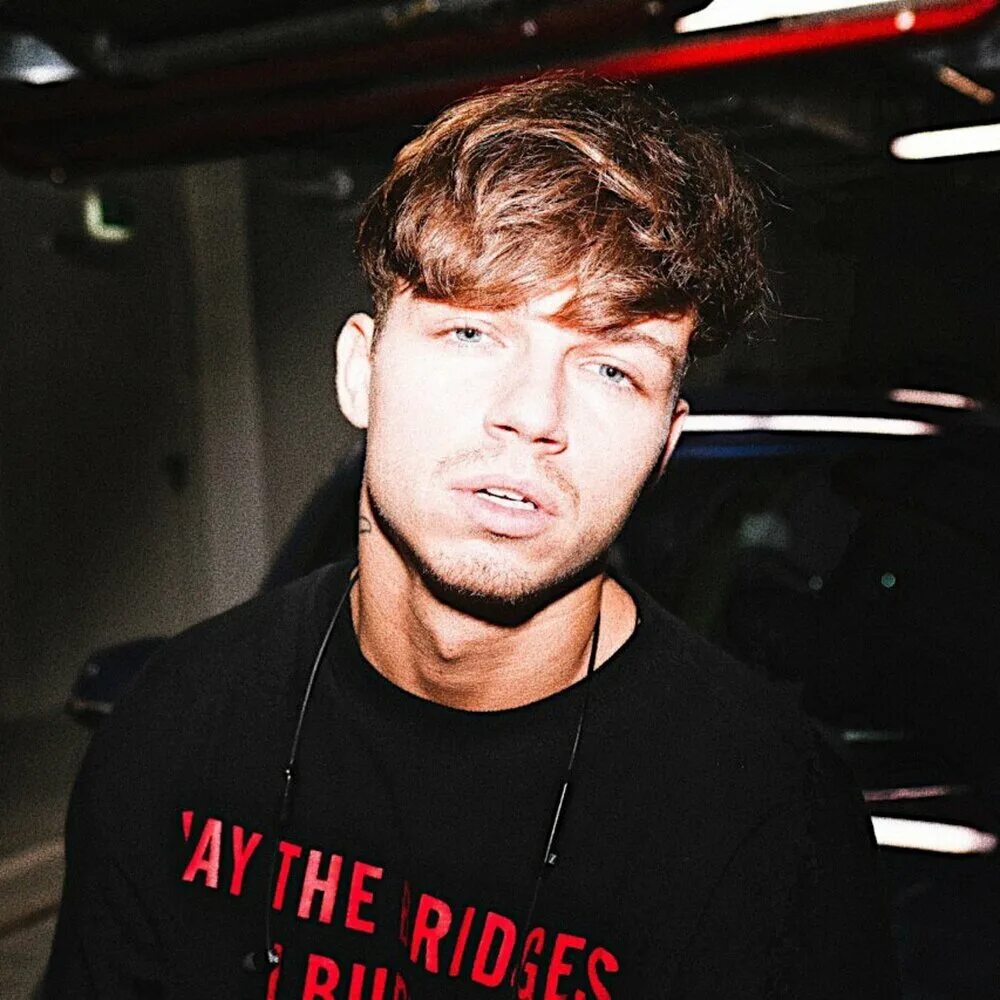 Истокия певец. Истокия певец. Истокия певец. Истокия певец. Istokiya ok.