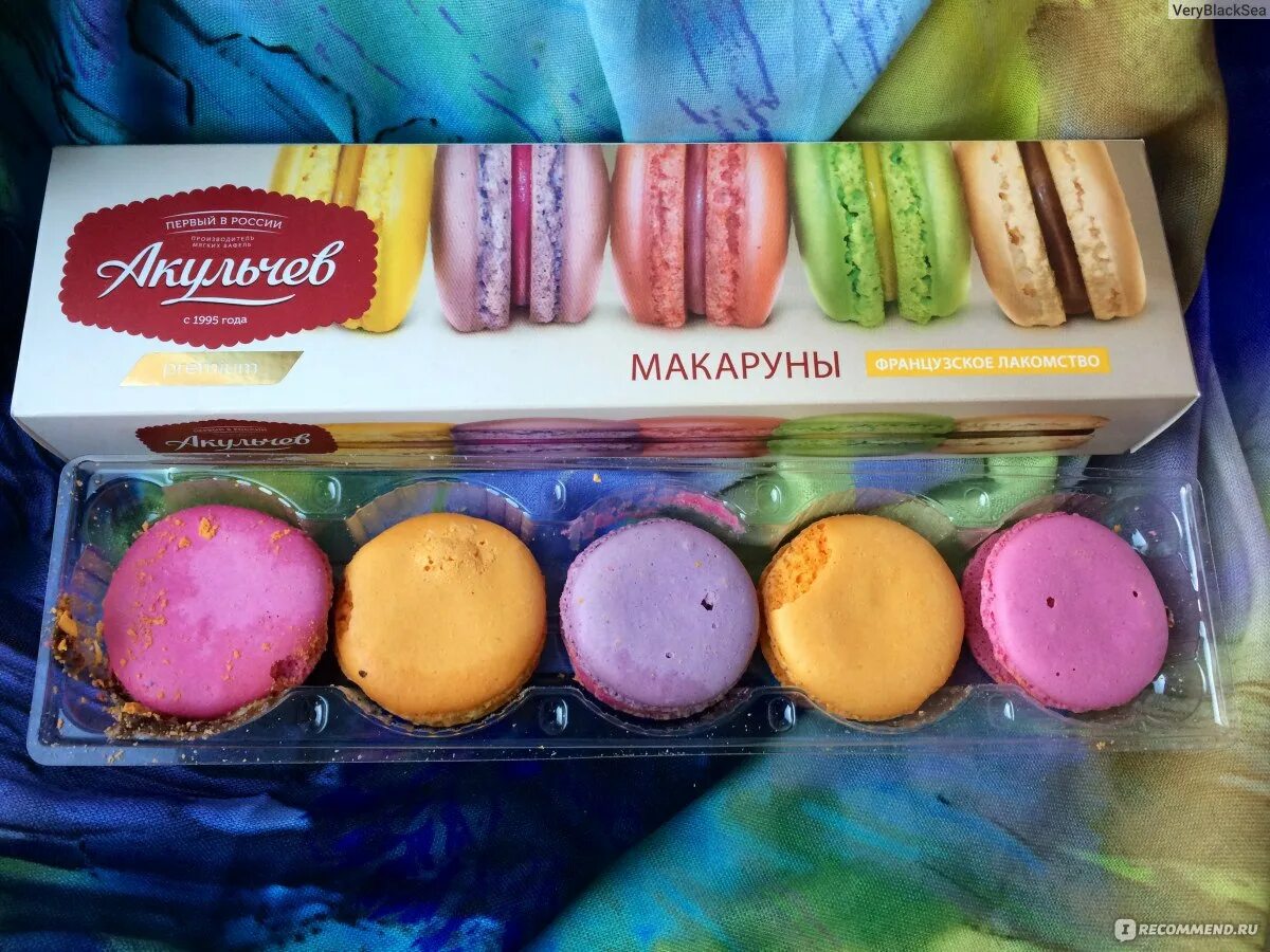 Акульчев макаронс. Акульчев макаруны. Пирожное Акульчев Macarons. Пирожное Акульчев Macarons фисташка. Печенье макарунс Акульчев.