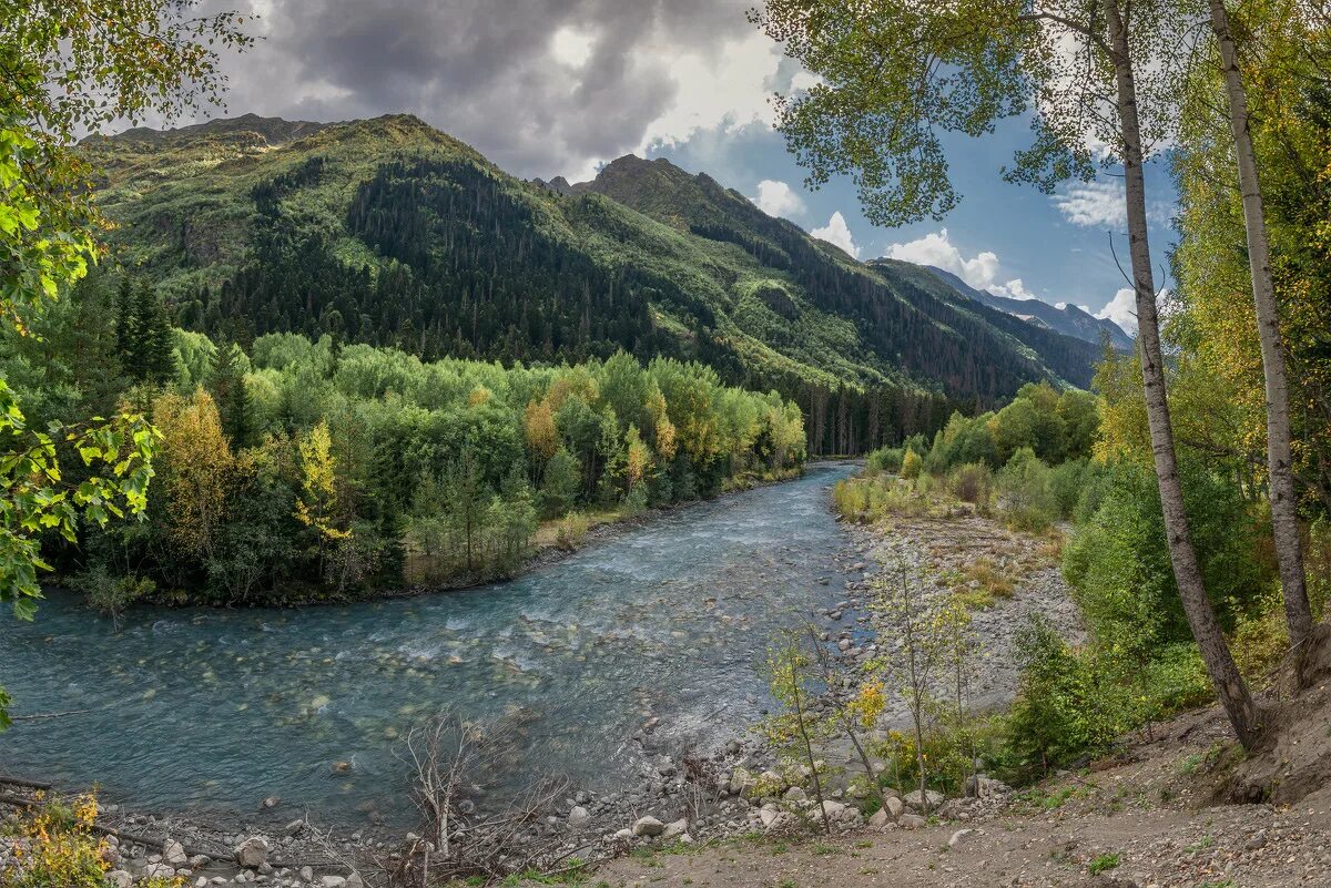 река пыча. река салинас-ривер.
