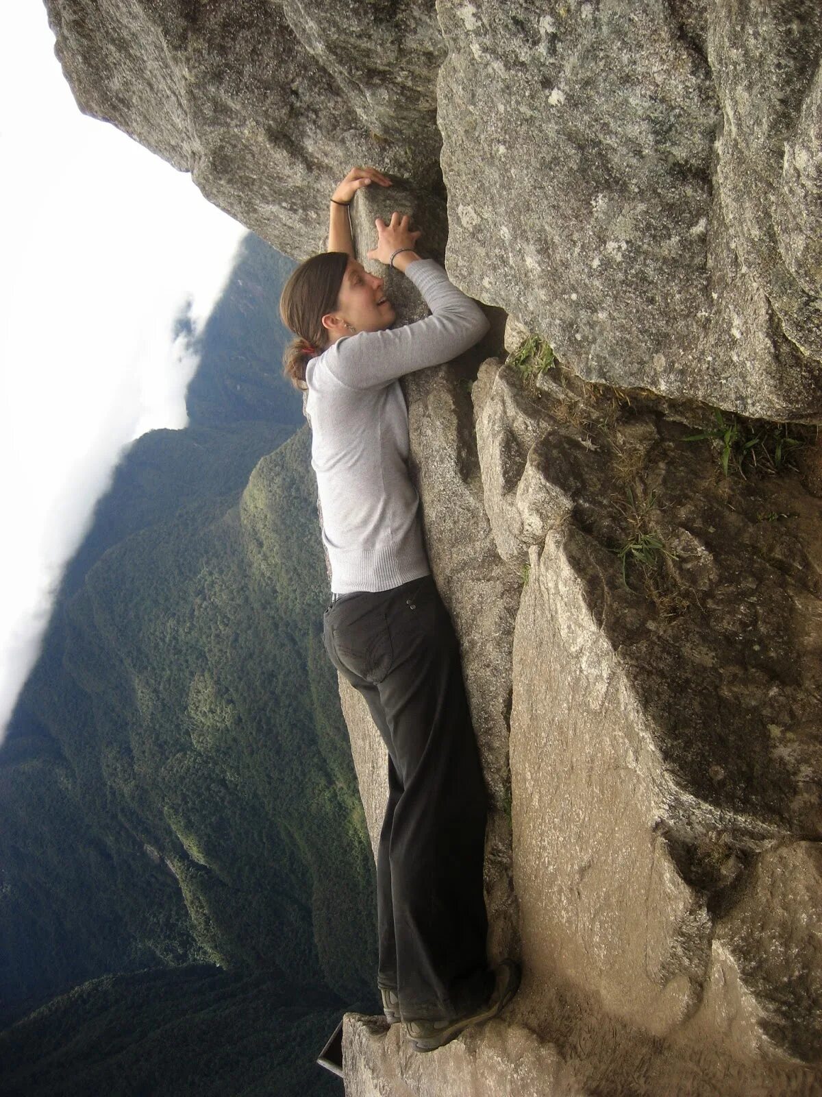 Fear of heights. Страх высоты. Акрофобия.