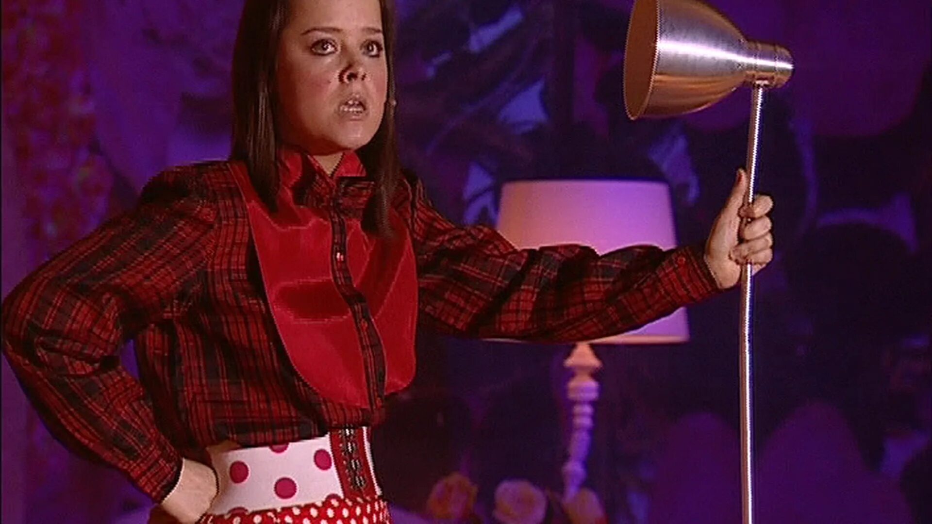 Камеди вумен первый выпуск 2008. Камеди вумен первый выпуск. Камеди вумен пасха. Камеди вумен первый. Камеди вумен гувернантка.