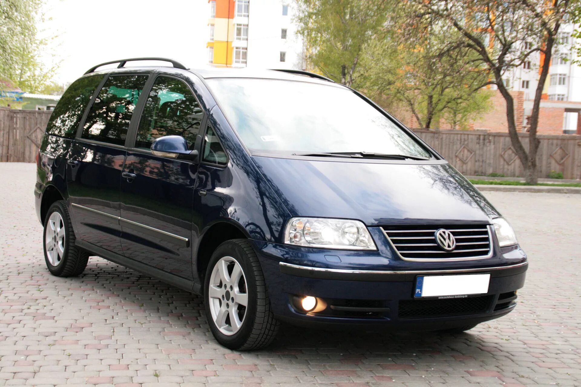 Volkswagen sharan 1.9. Фольксваген Шаран 2002г. Volkswagen Sharan 1.9 TDI. Фольксваген Шаран 2002 года 1.9 дизель. VW Sharan 1.9 TDI 1999.