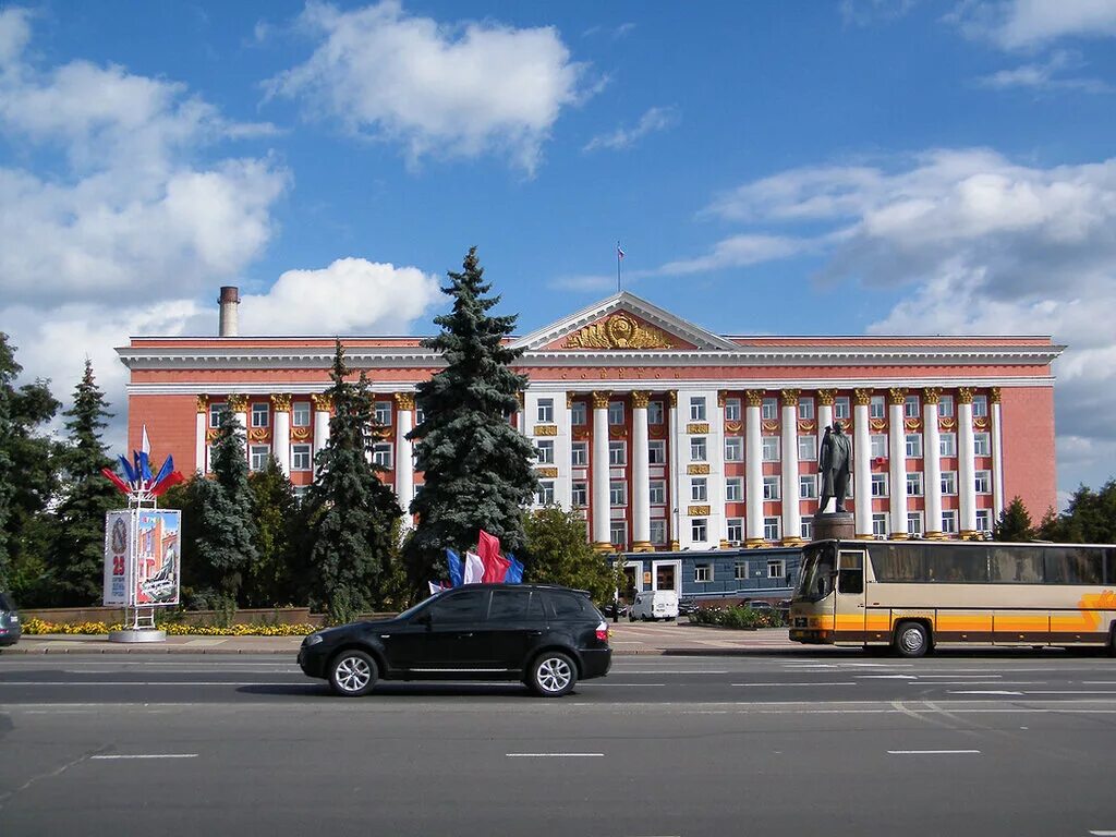 Курская область курск центральный. Курск центр города. Курск центр города площадь. Центр Курской области. Курск достопримечательности города.