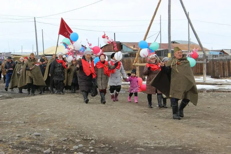 Погода батагай. Село Батагай-Алыта. Батагай Алыта Якутия. Поселок Саккырыр. Поселок Саккырыр Якутия.