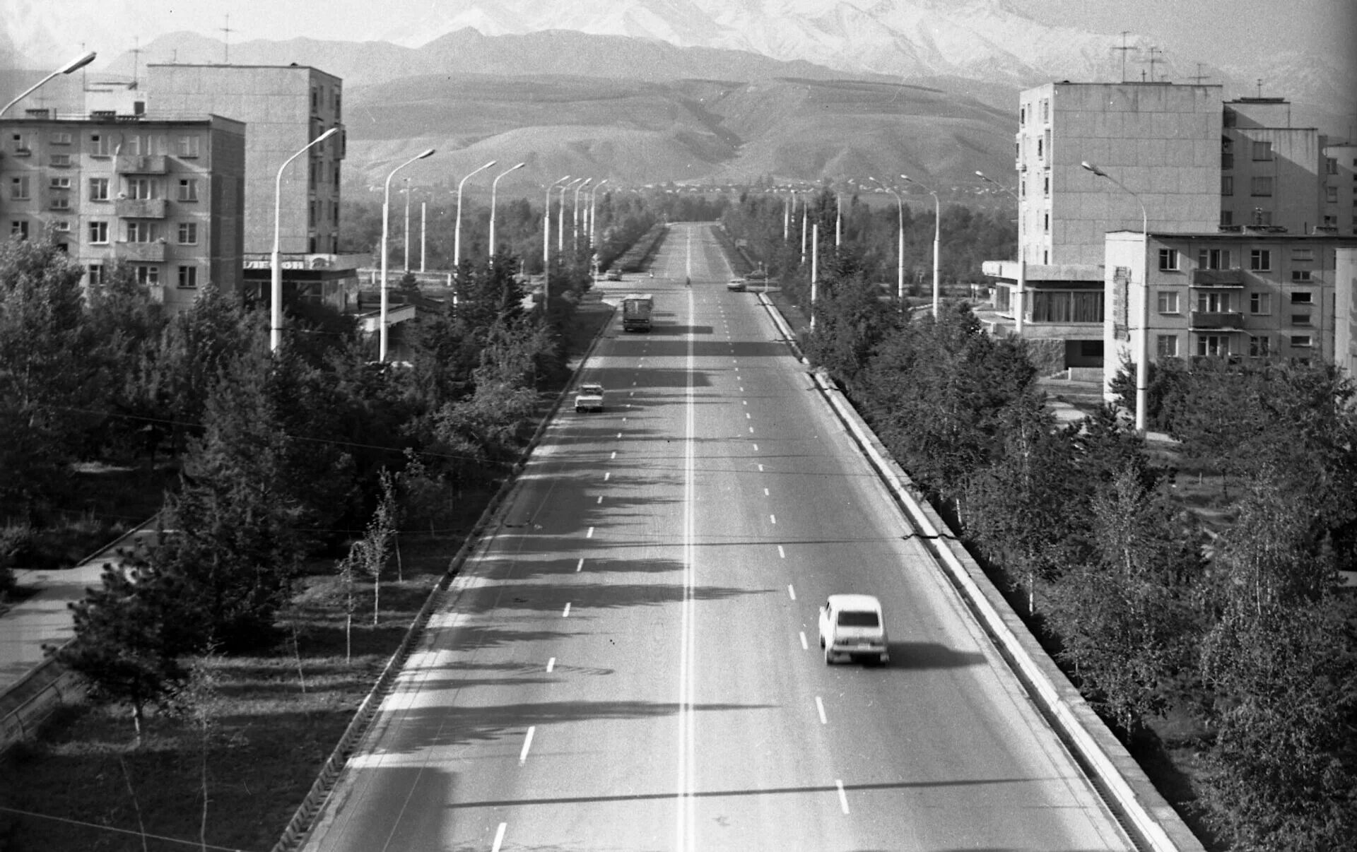 Пишпек фрунзе. Город фрунзе индекс. Город фрунзе индекс. Фрунзе киргизская сср. Пишпек фрунзе.