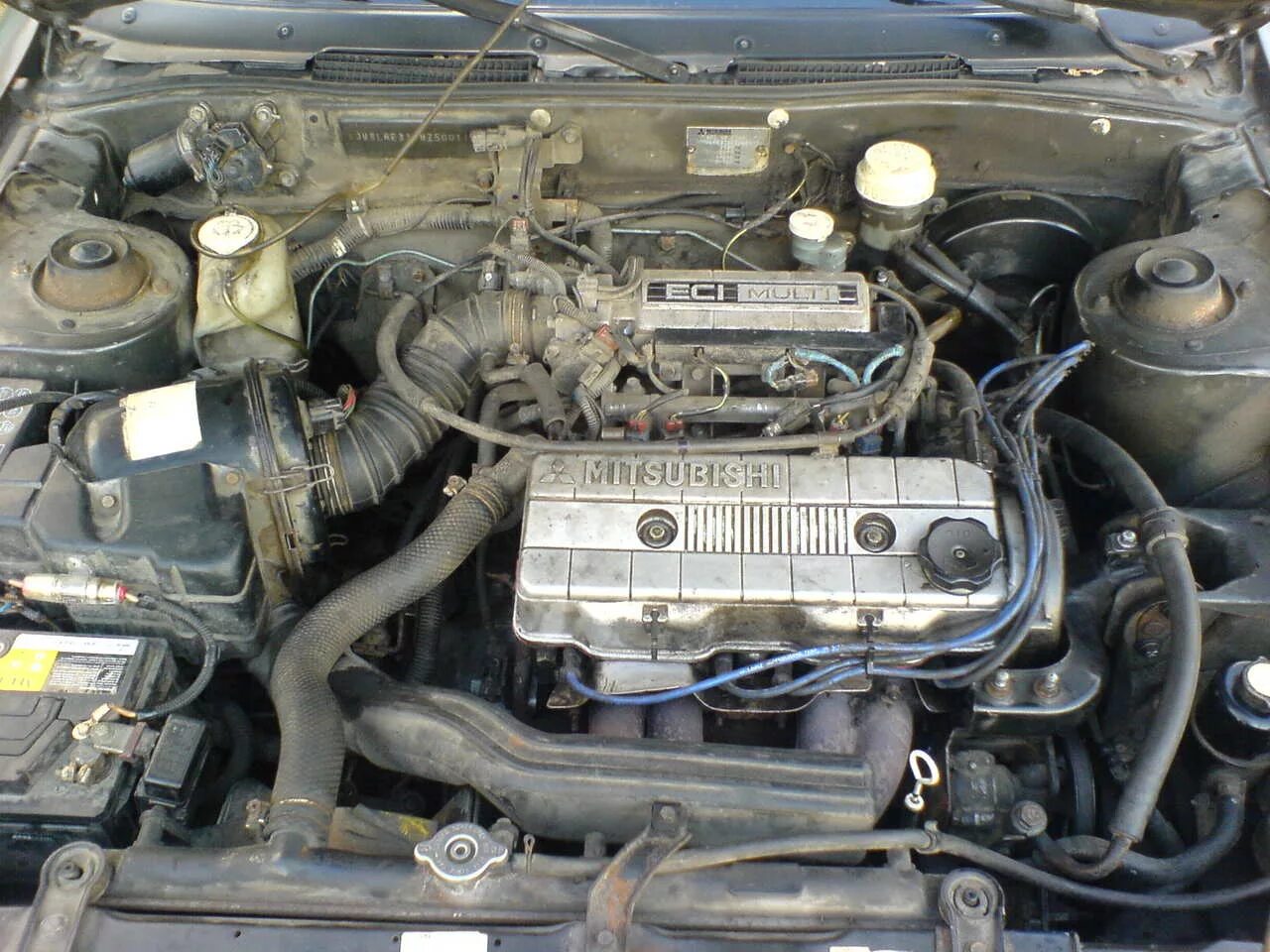 Mitsubishi Galant 1992 года мотор. Мотор Мицубиси Галант 6 2 литра. Митсубиси Галант 2002 2.4 мотор. Двигатель Митсубиси Галант 2.0. Двигатели mitsubishi galant