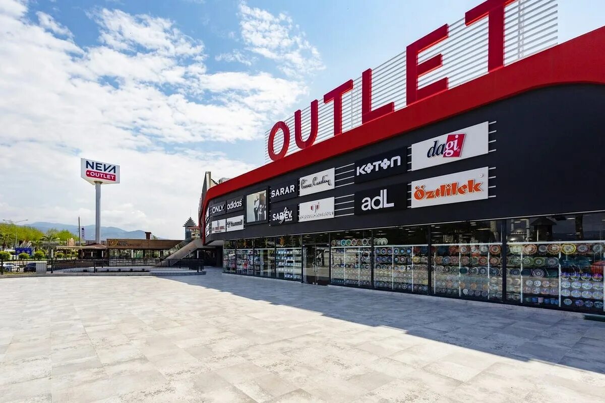 Аутлеты в турции. Аутлет турция. Аутлеты в турции. Tommy hilfiger бутик стамбул. Аутлеты в турции.