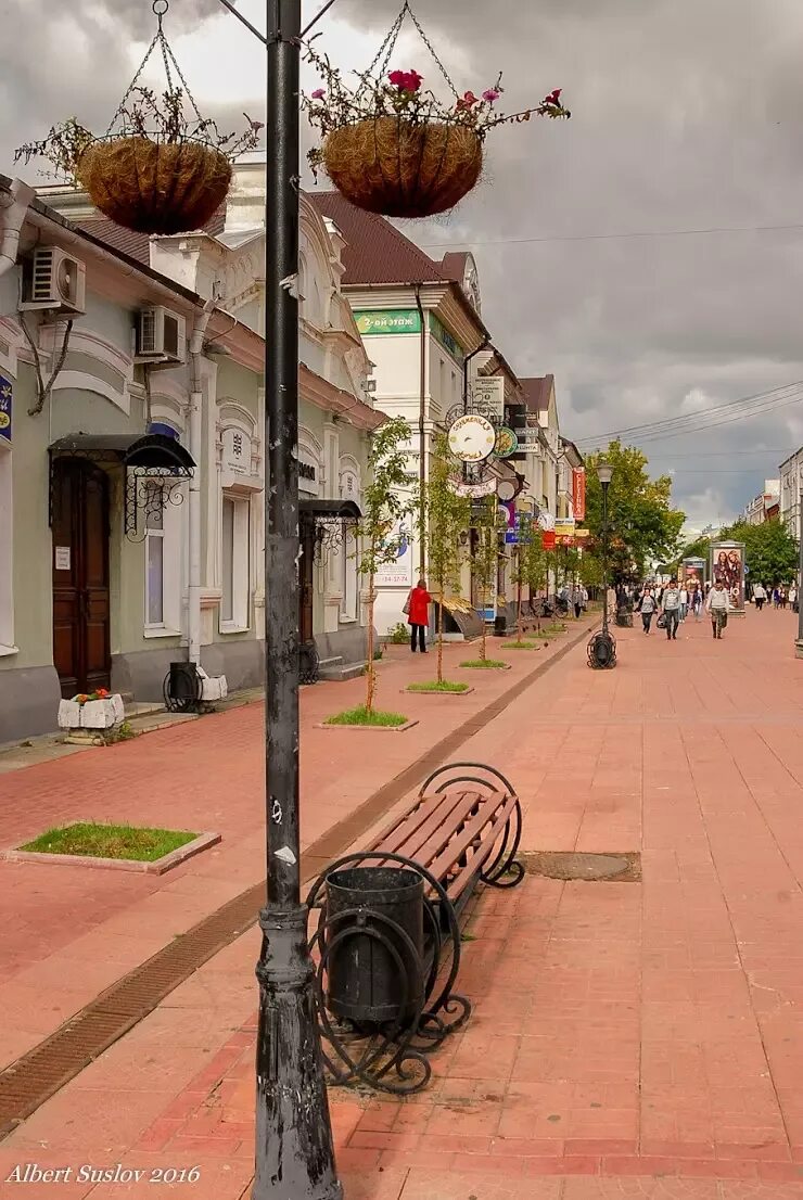 Люблин тверь улица жигарева. Тверь, Трёхсвятская ул., 19. ТЦ Сретенка Тверь. Тверь Трёхсвятская улица 19 Сретенка. Улица Трехсвятская 19 город Тверь-.