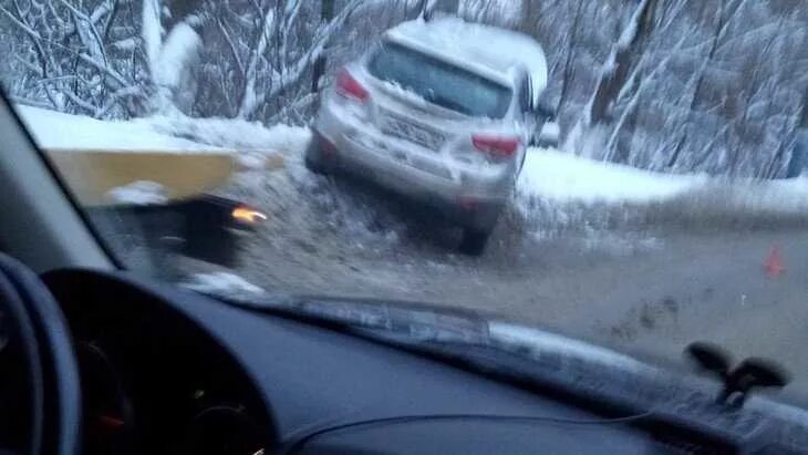 Въехал в сугроб