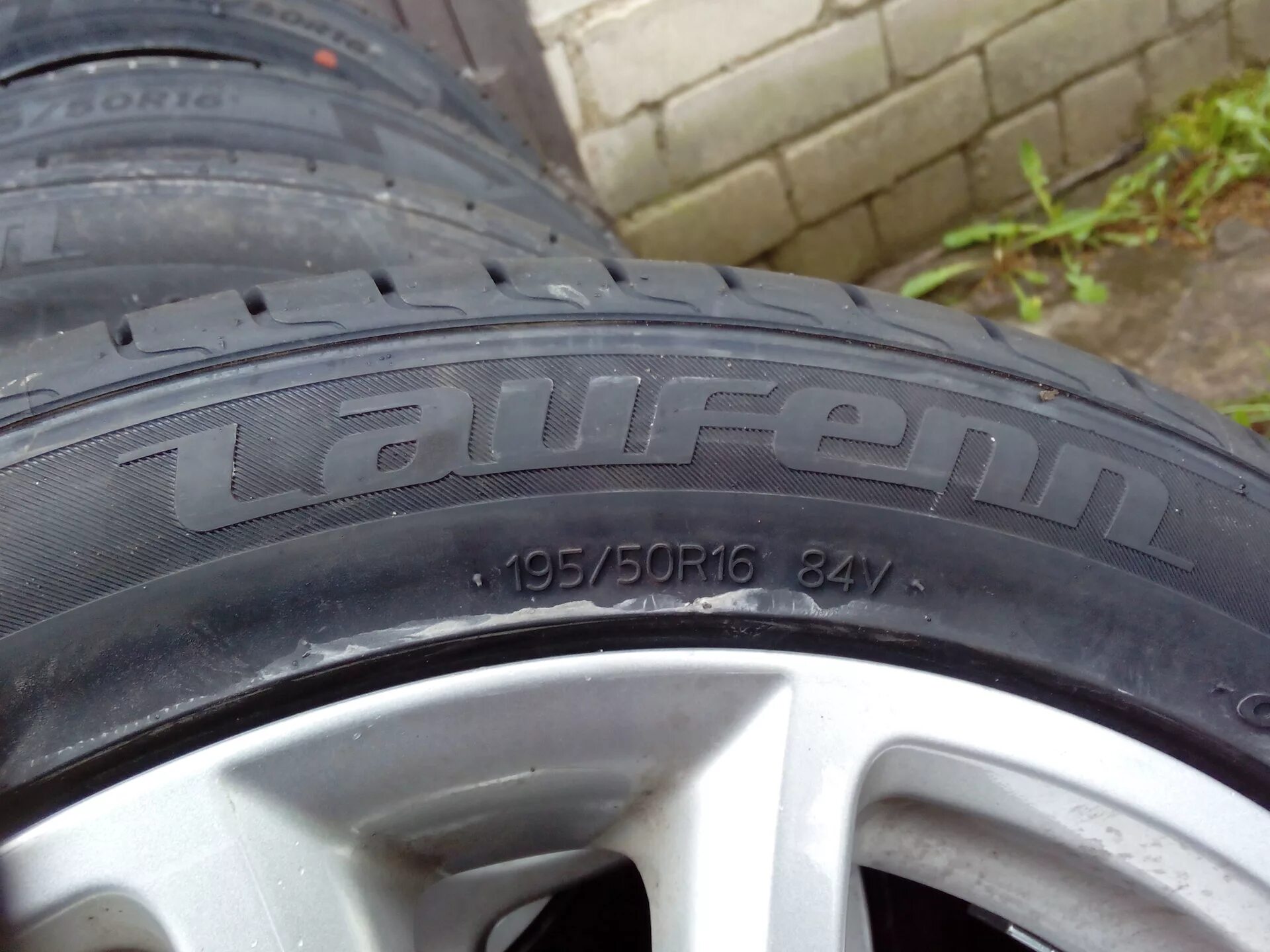 Шины Laufen s Fit EQ r16. Laufenn g Fit EQ 205/55 r16. Laufen шины 195/55 r16. Laufenn g Fit EQ 225/45/17.