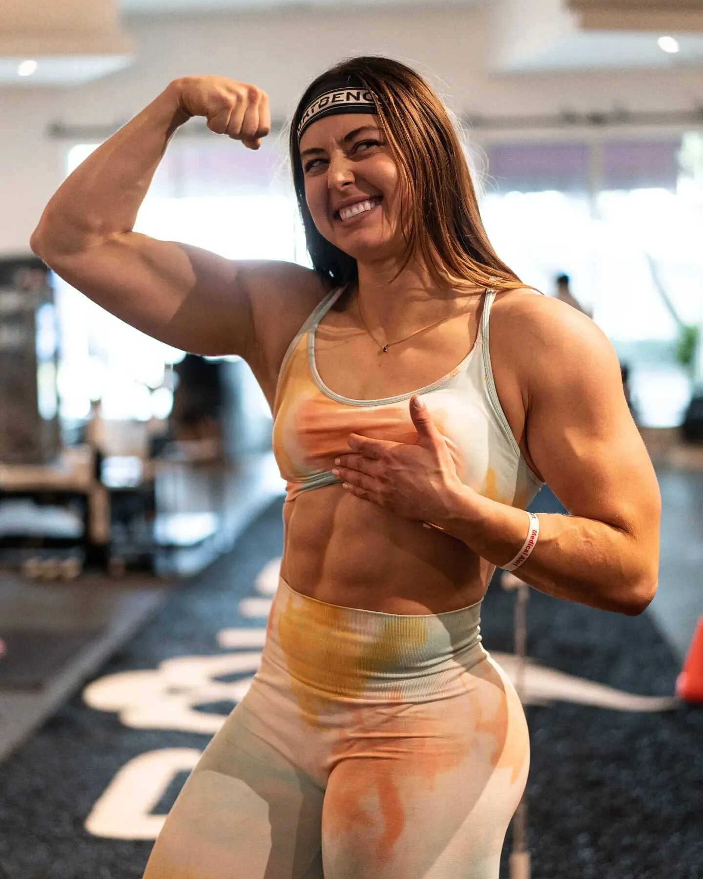 Aspen rae пресс. Girlwithmuscle. Deysi foppa fitness. Muscle nerd. Элли эдвардс фитнес-модель.