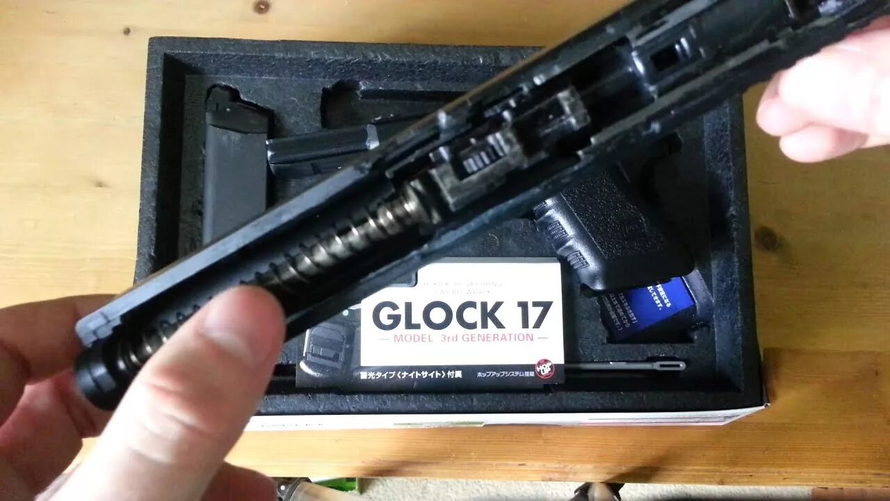 Glock 17 Tokyo Marui. Tokyo Marui Glock 17 disassemble. Tokyo Marui Glock 17 gen4.