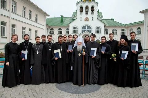 Выпускники духовной семинарии
