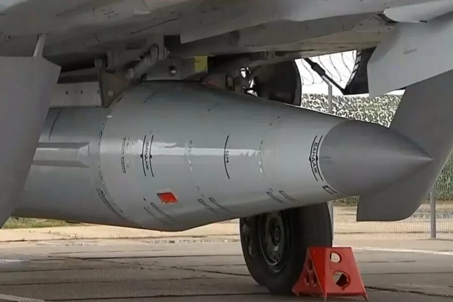 Сбитая гиперзвуковая ракета. Кинжал ракета гиперзвуковая. миг 31 гиперзвуковая ракета. миг-31 с кинжалом. миг-31 искандер.
