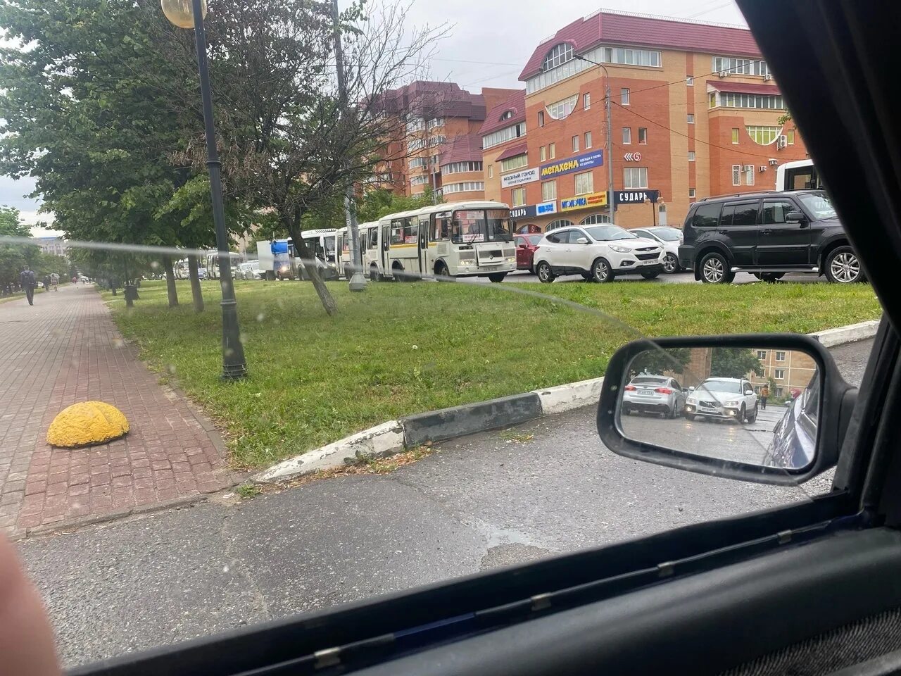 Перекресток Серпухов. Серпухов подслушано подсмотрено. Окна в Серпухове ул. Ворошилова. Ворошилова 49 Серпухов. Подслушано серпухов серпухов в контакте дтп