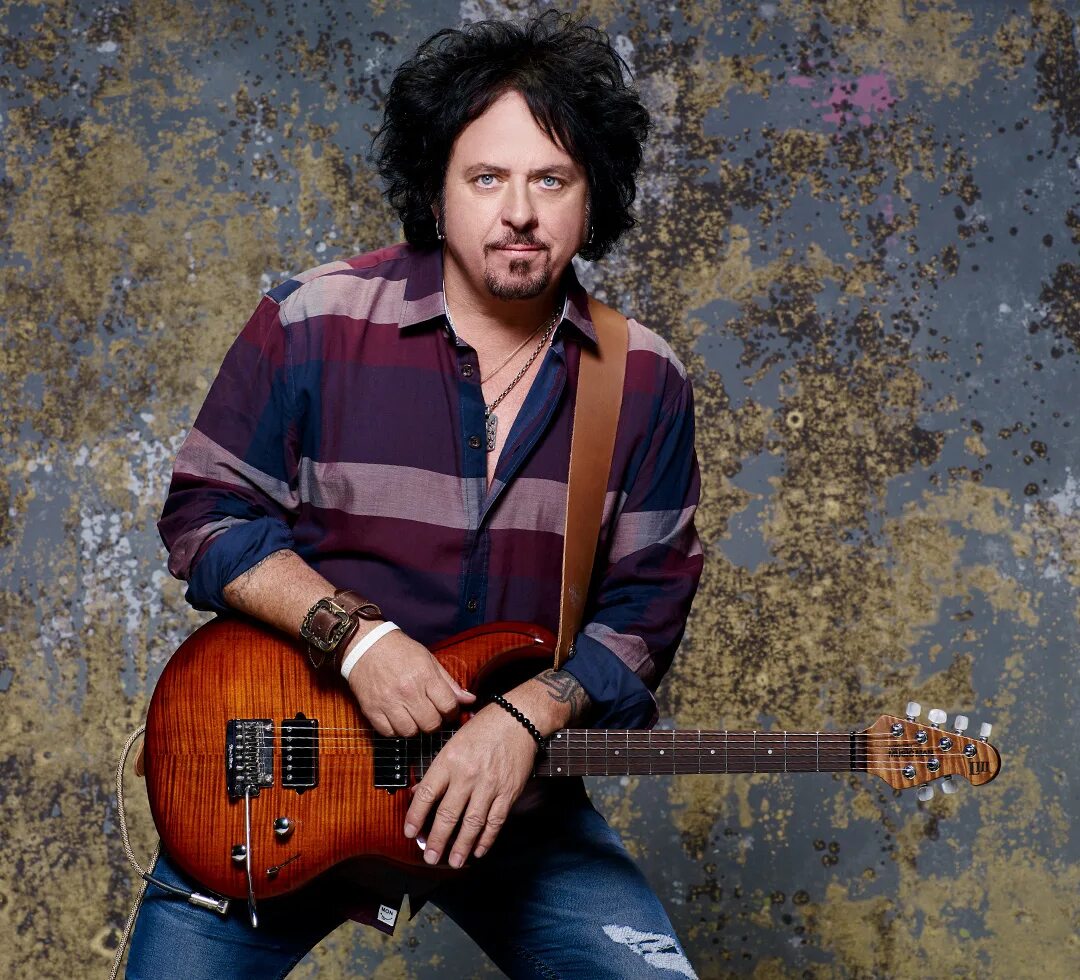 Steve lukather. Steve lukather toto. стив лукатер гитарист. steve lukather - luke 1997.